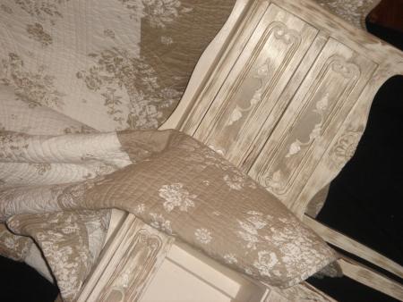 Des chevets style LOUIS XV entièrement révisés..
